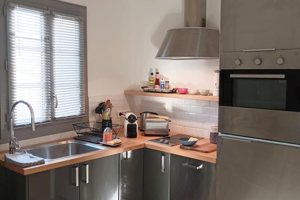 Ferienwohnung Vue Imprenable Sur La Sorgue LʼIsle-sur-la-Sorgue Exterior foto